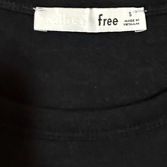 Aritzia Wilfred Free Asset Crewneck Cotton Basic Black Short Sleeve Tee T Shirt - Picture 6 of 6
